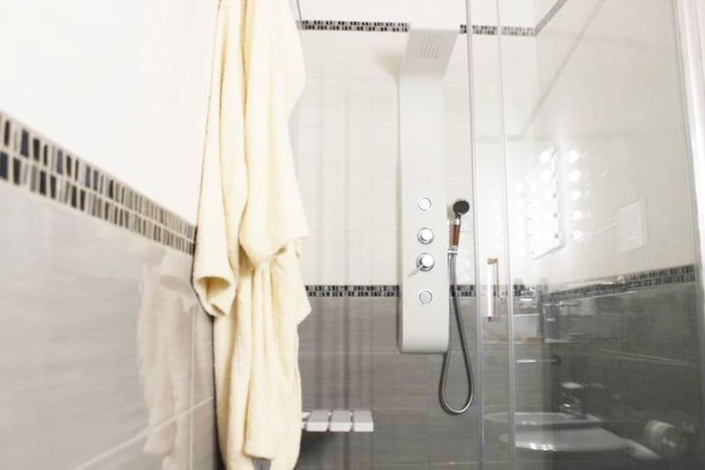 Easy Napoli Duomo Apartment Ngoại thất bức ảnh