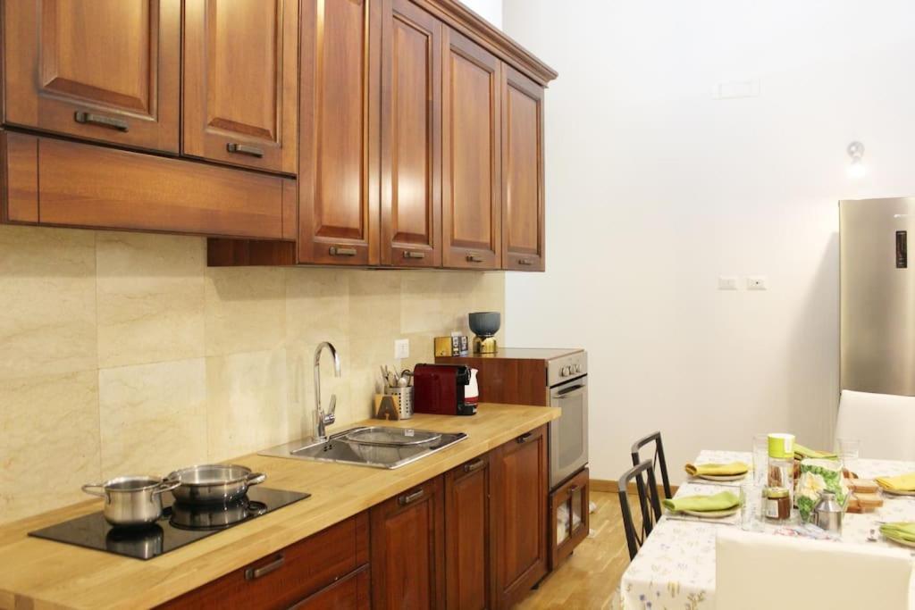 Easy Napoli Duomo Apartment Ngoại thất bức ảnh