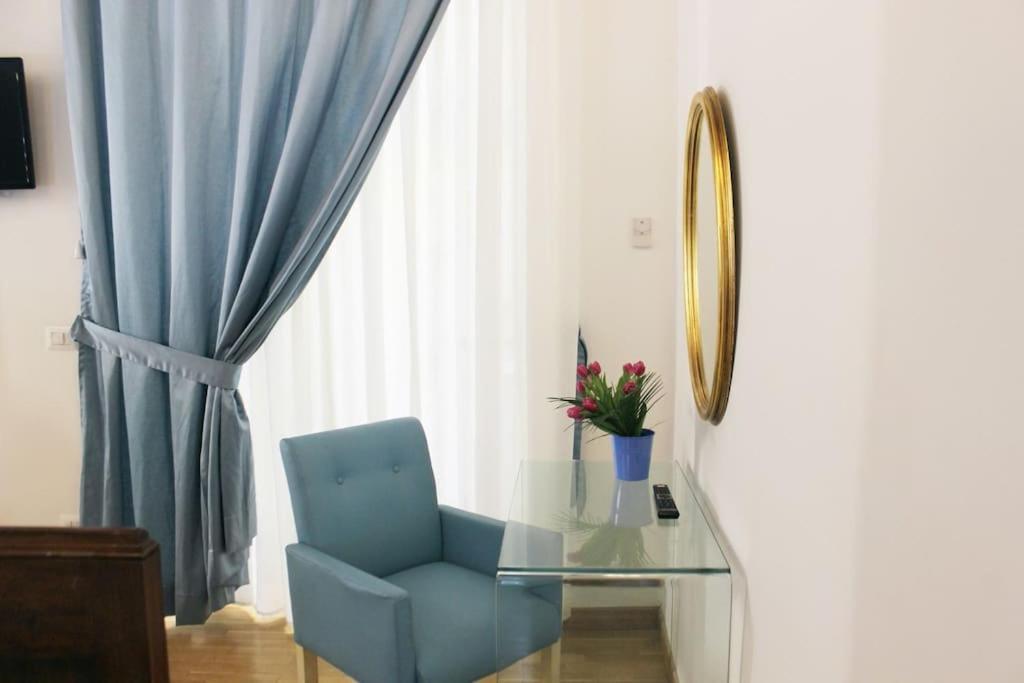 Easy Napoli Duomo Apartment Ngoại thất bức ảnh
